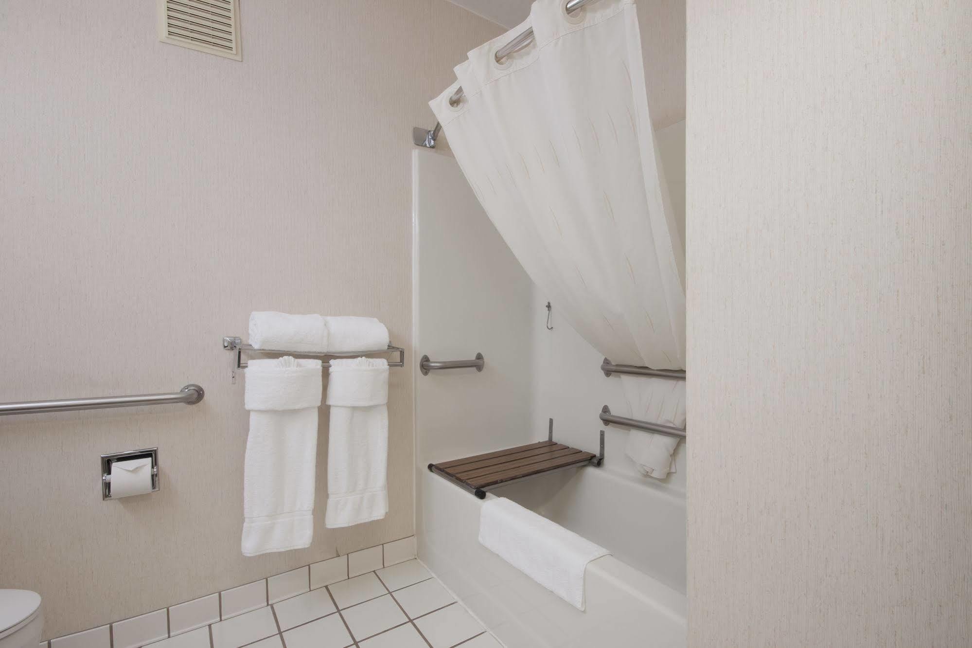 Comfort Suites Peoria Sports Complex Esterno foto